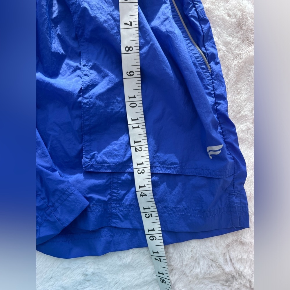 Fabletics Ultra High Waisted Piped Nylon Short In Extreme Royal Size Medium - Picture 4 of 7
